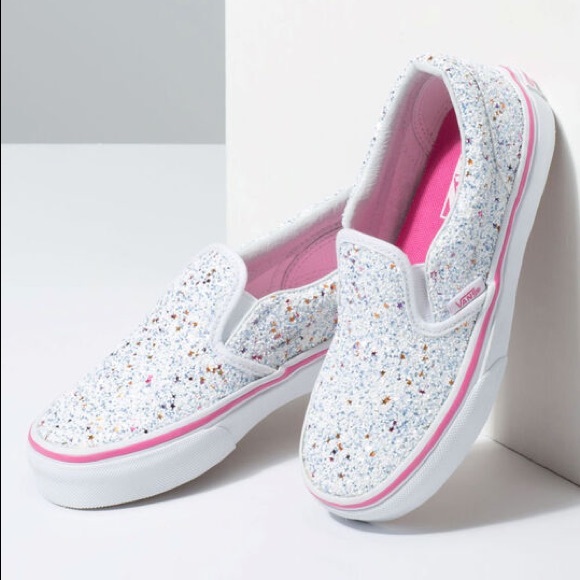 Vans Shoes - 🆕 Glitter Stars Slip-On Vans